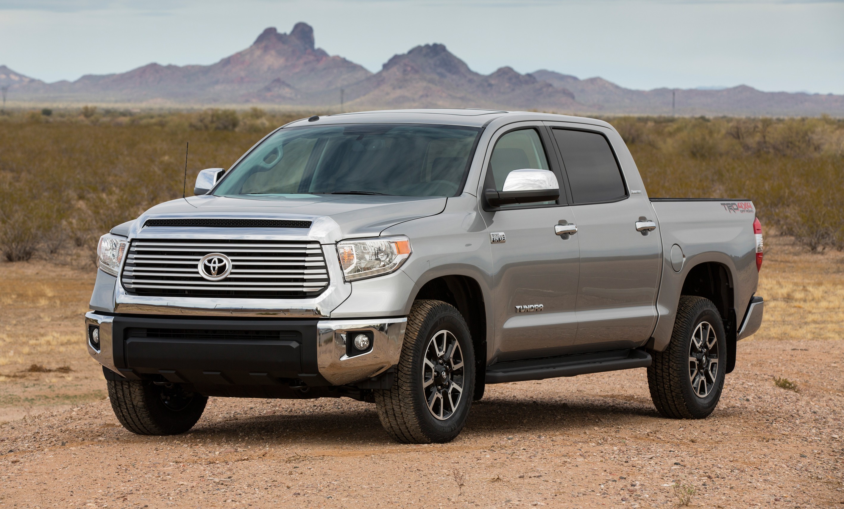 Seat Time: 2014 Toyota Tundra CrewMax 4×4 – John's Journal on Autoline